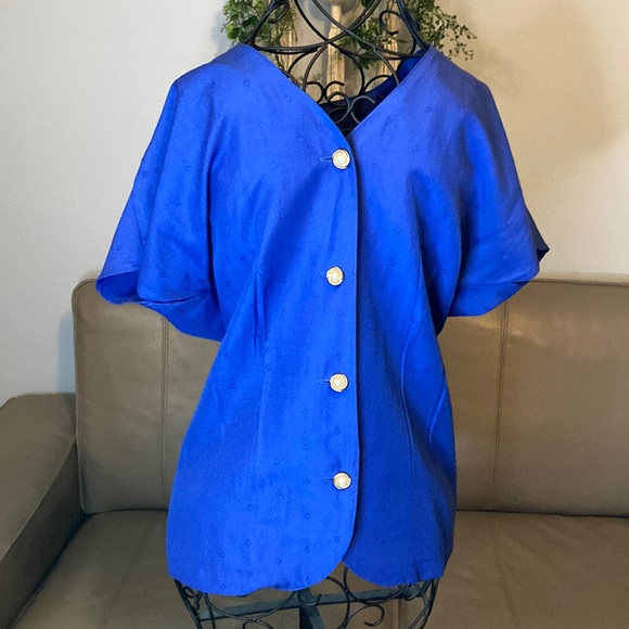 💐 vintage Pearl button up royal blue vintage blouse - Picture 2 of 6